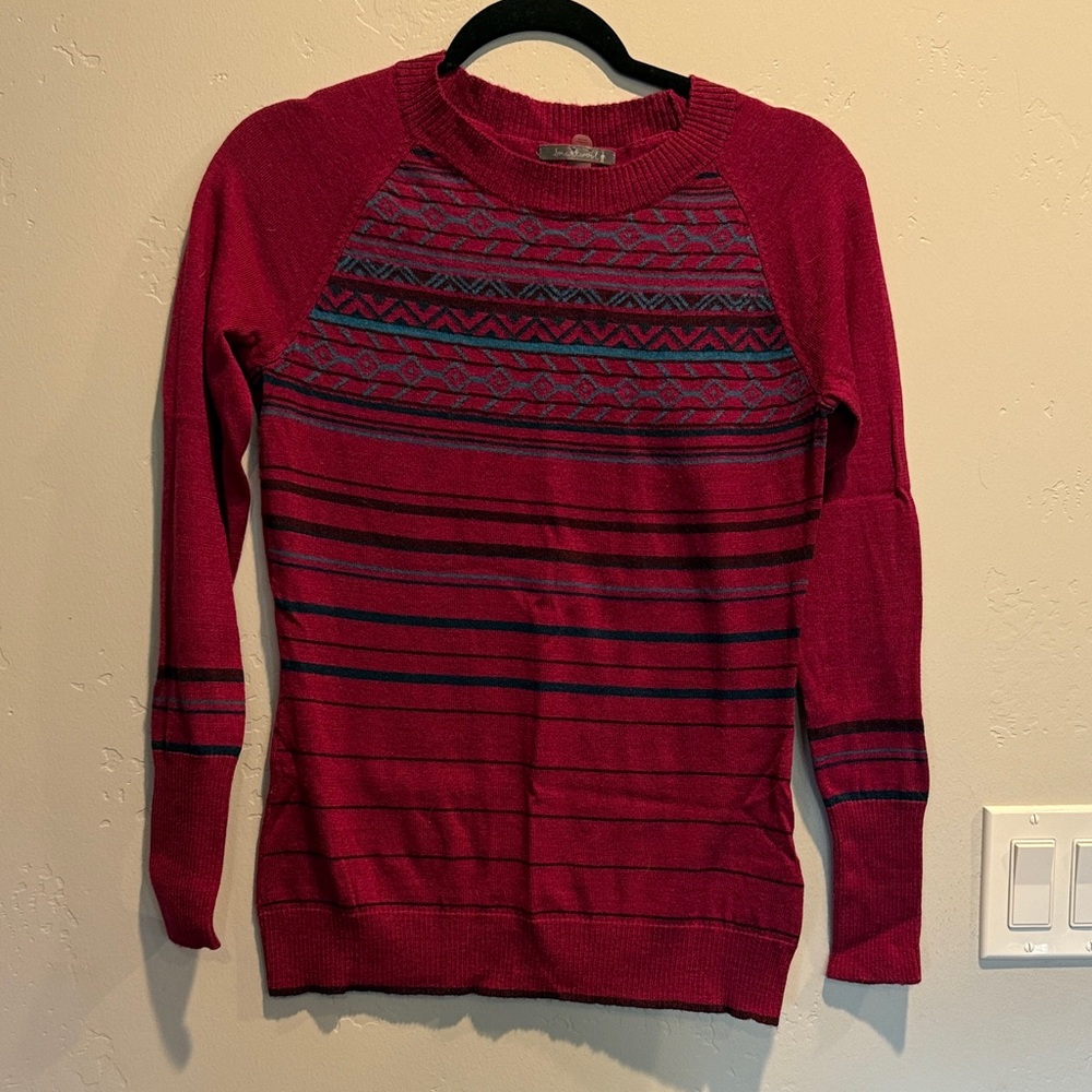 Pink Patterned Sweater - Picture 1 of 2